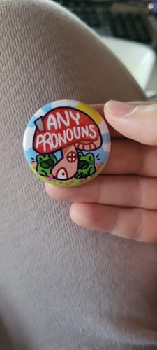 Customer photo review of Pronoun Frog Mushroom House Buttons 1.5 inch