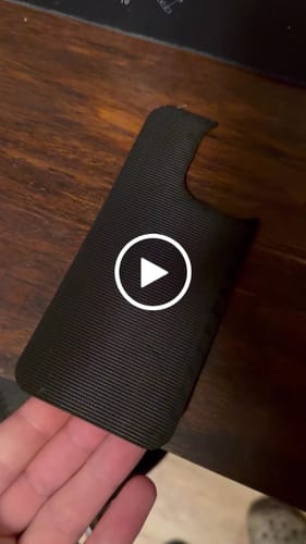 Customer video review of Tactical Case Cordura Panel - iPhone 16 Reihe