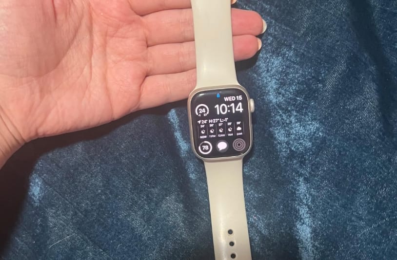 Customer photo review of Stella XS Smartwatch