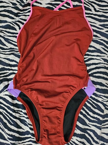 Jeong Bun review of IBIZA ONE PIECE || Cinnamon|Fairy Floss image 1 out of 1