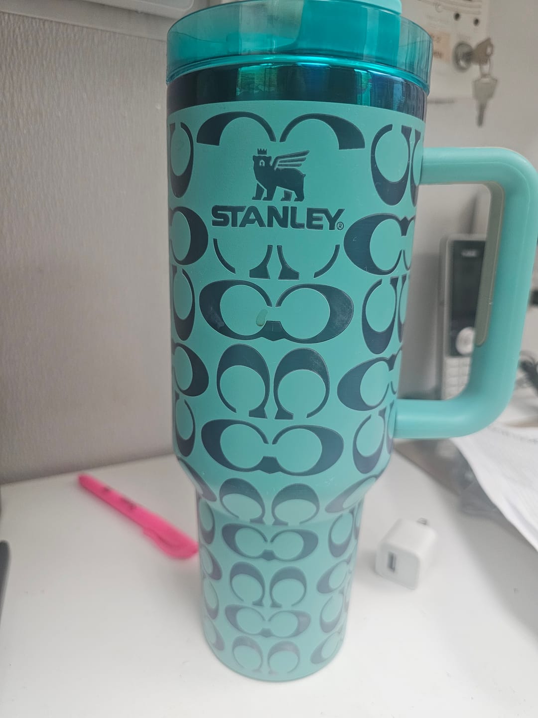Customer photo review of Designer Holographic In-Car Insulated Cup 40OZ
