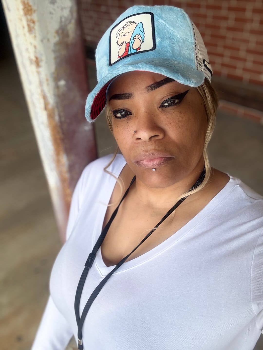 Customer photo review of OVERLORD X Peanuts: Linus Trucker Cap