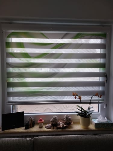 Customer photo review of Foto Doppelrollo "Abstrakte grüne Effekte"