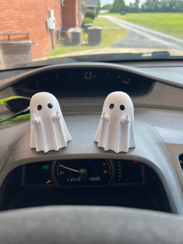 Customer photo review of Just Love Skulls Halloween Ghost Figurine