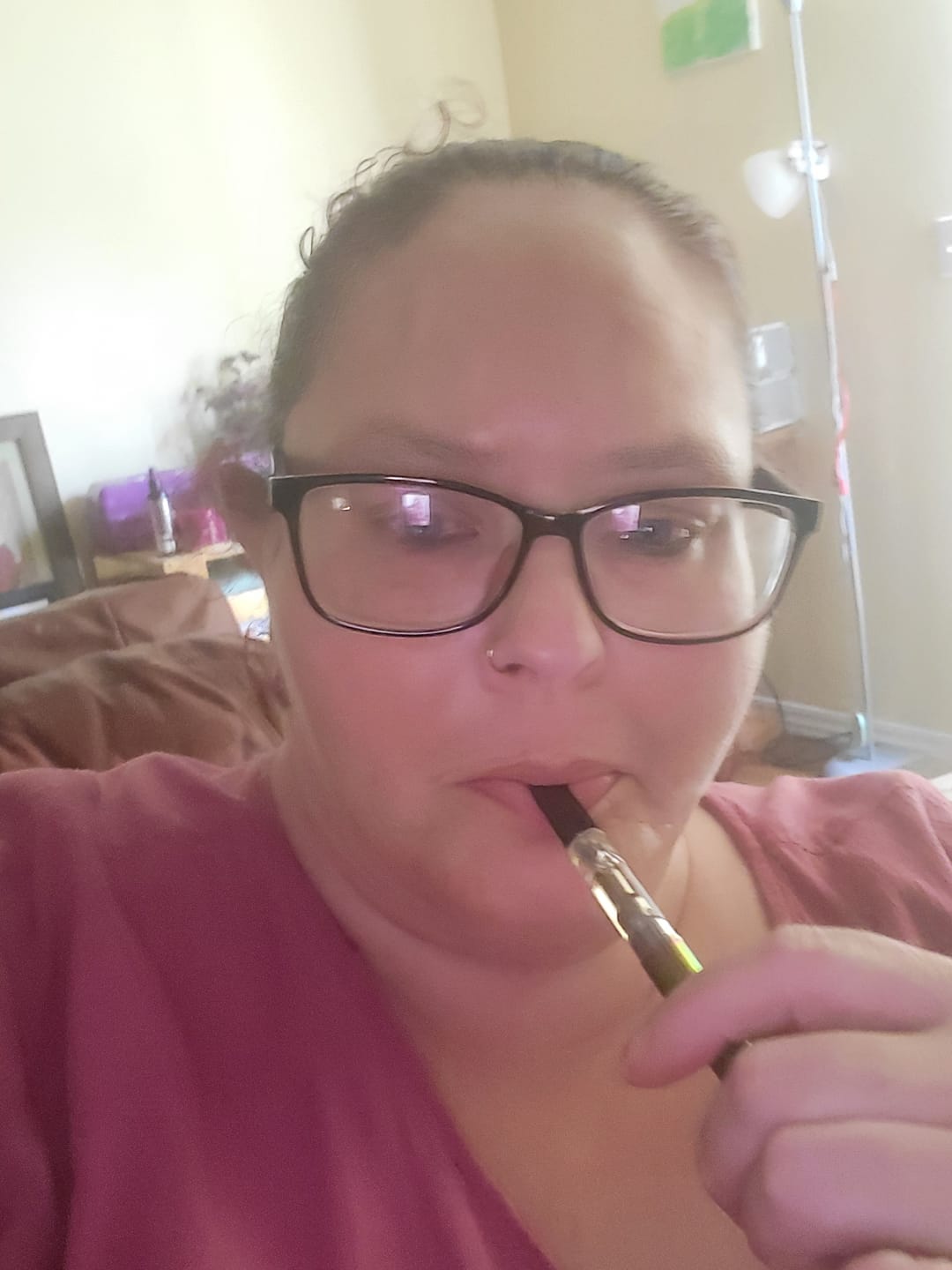 Customer photo review of 1 Gram Delta-8 THC Full Spectrum Vape Cartridge | Purple Haze - Indica
