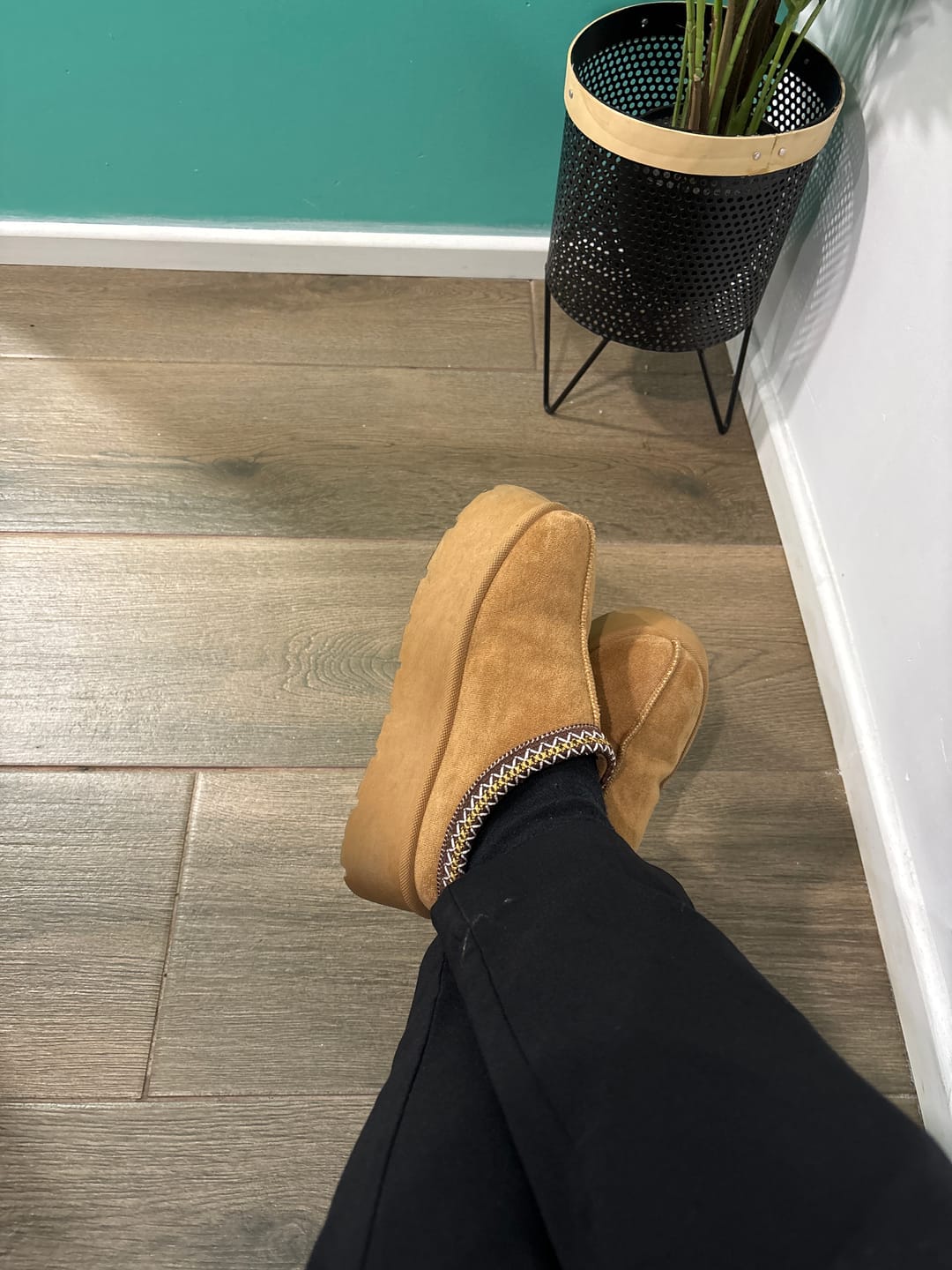 Customer photo review of Pantufla Plataforma Camel Mujer 48112
