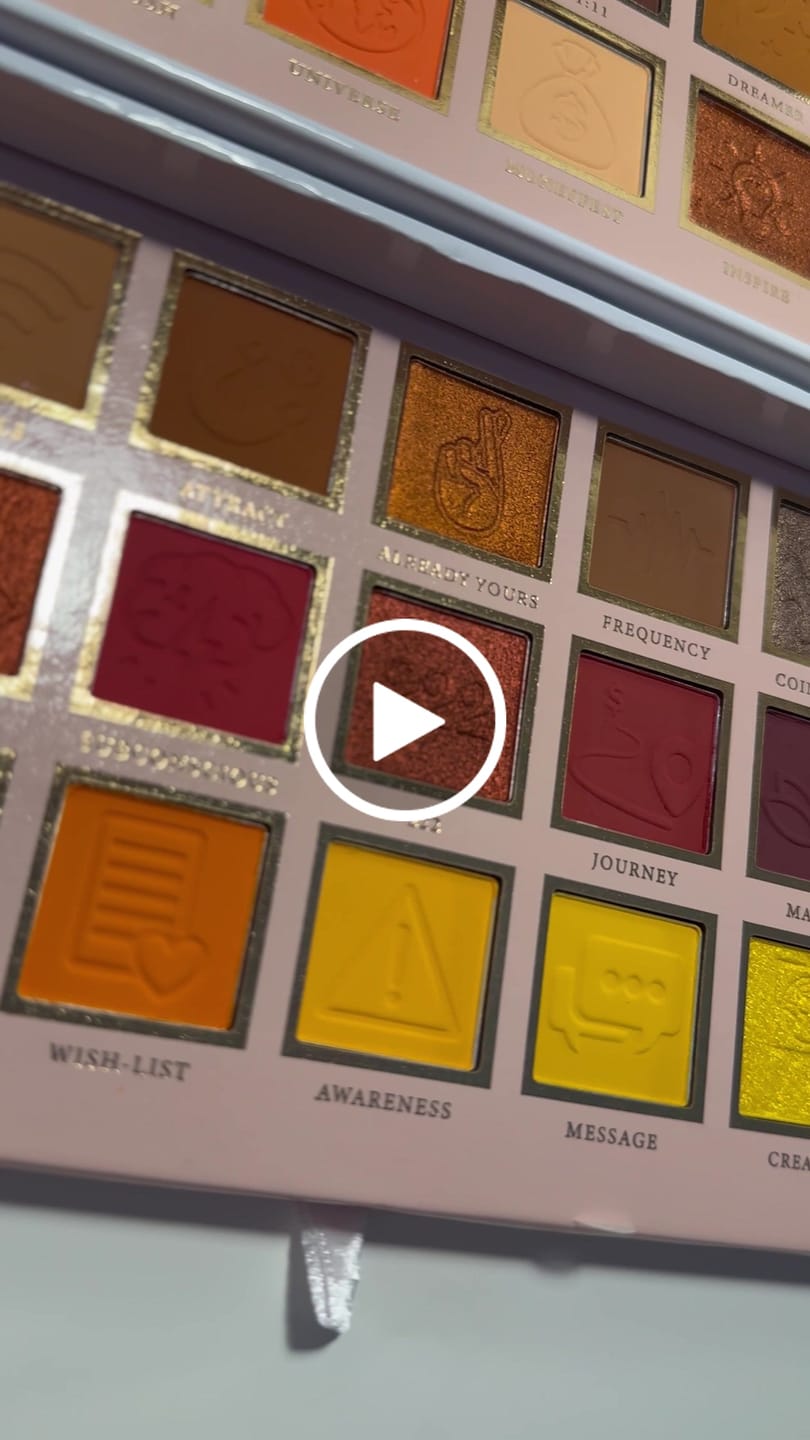 Kundvideorecension av P.Louise All I See Is $igns 42 Pan Eyeshadow Palette