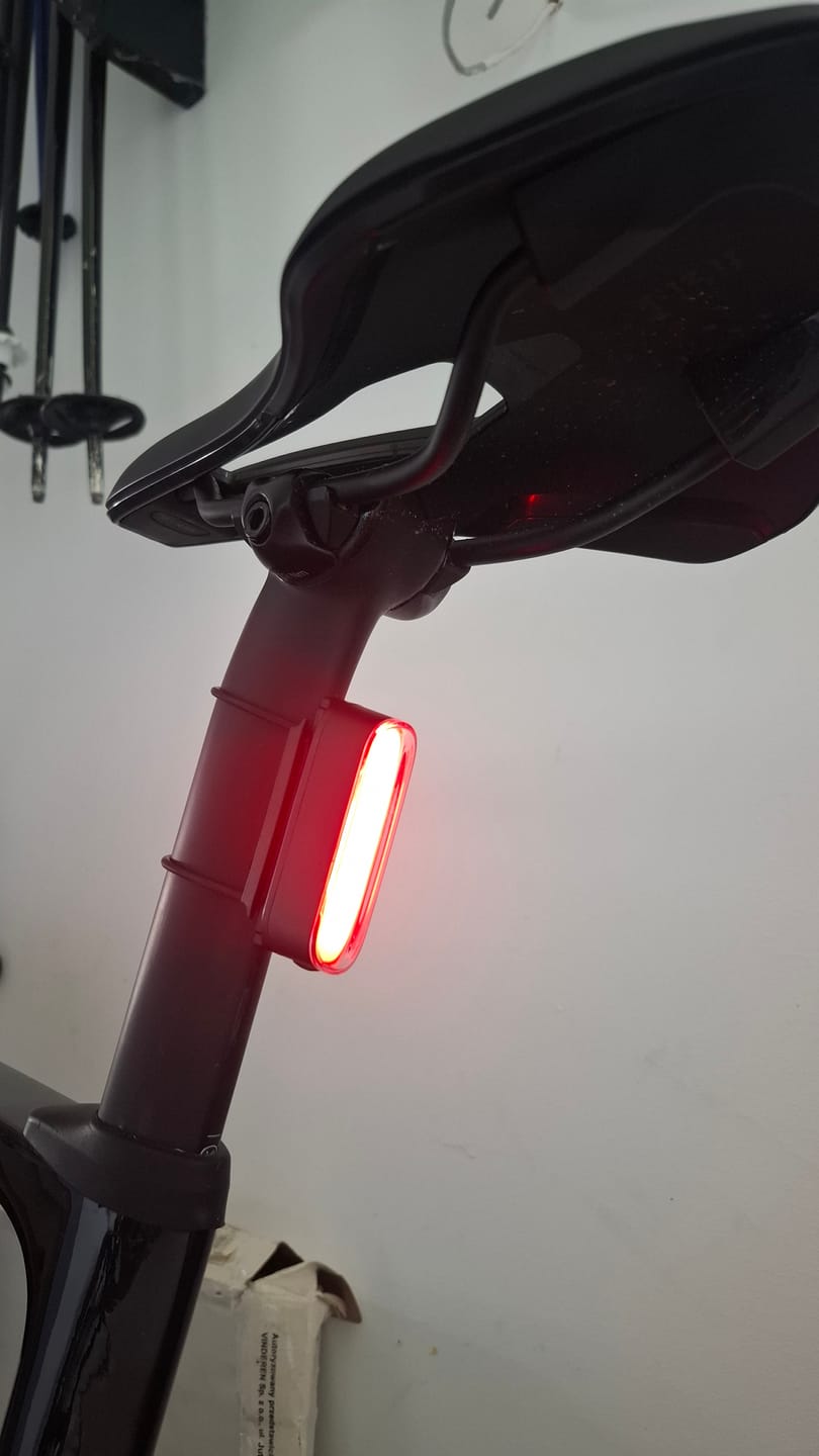 Customer photo review of Inteligentne Tylne Światło Rowerowe- SKL01