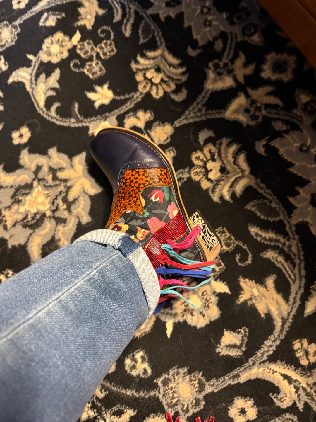 Customer photo review of Casual Leather Tassel Jacquard Boots