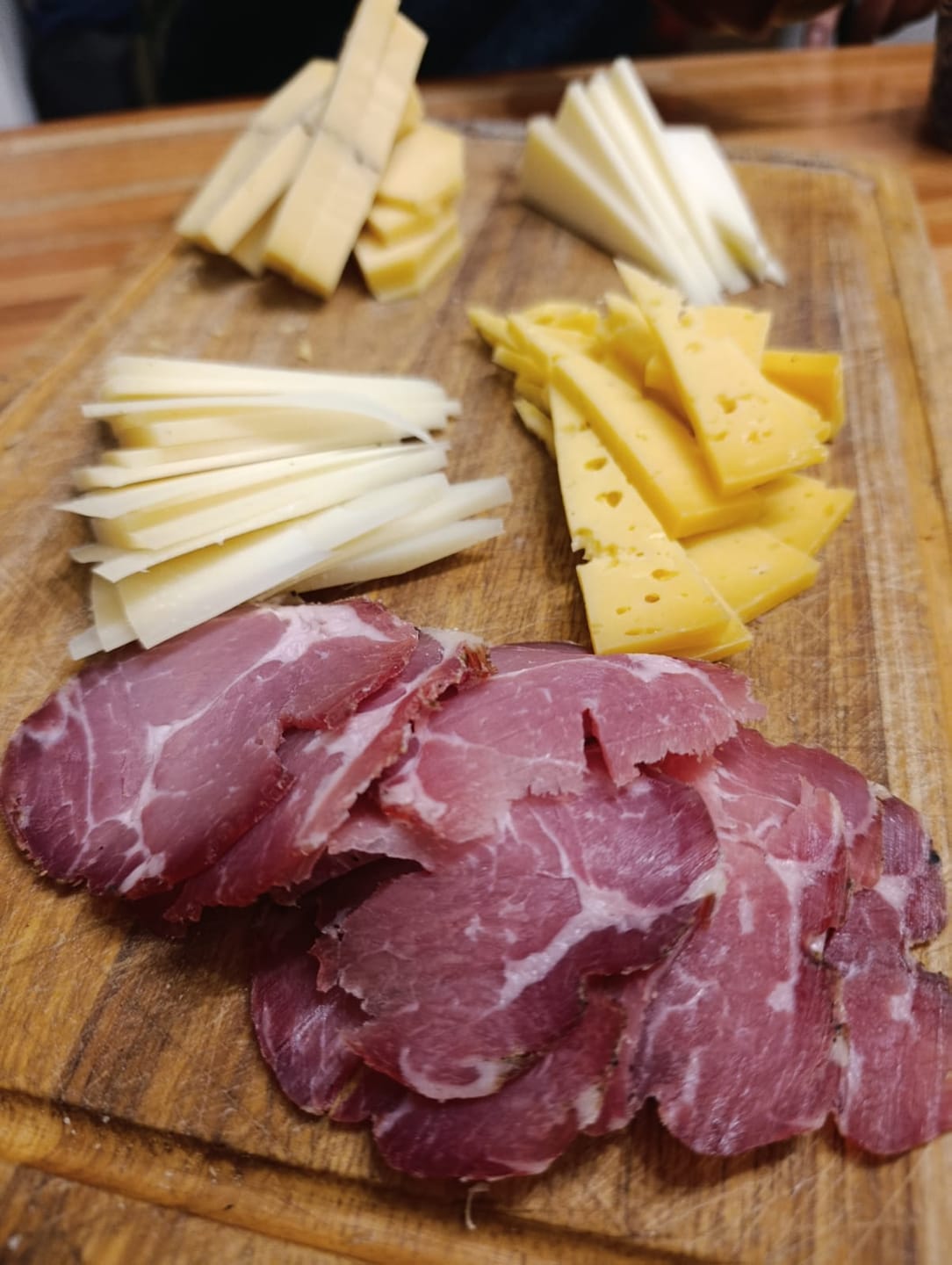 Customer photo review of Queso Chester, artesanal, picante