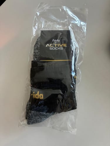 Customer photo review of Frido Active Socks