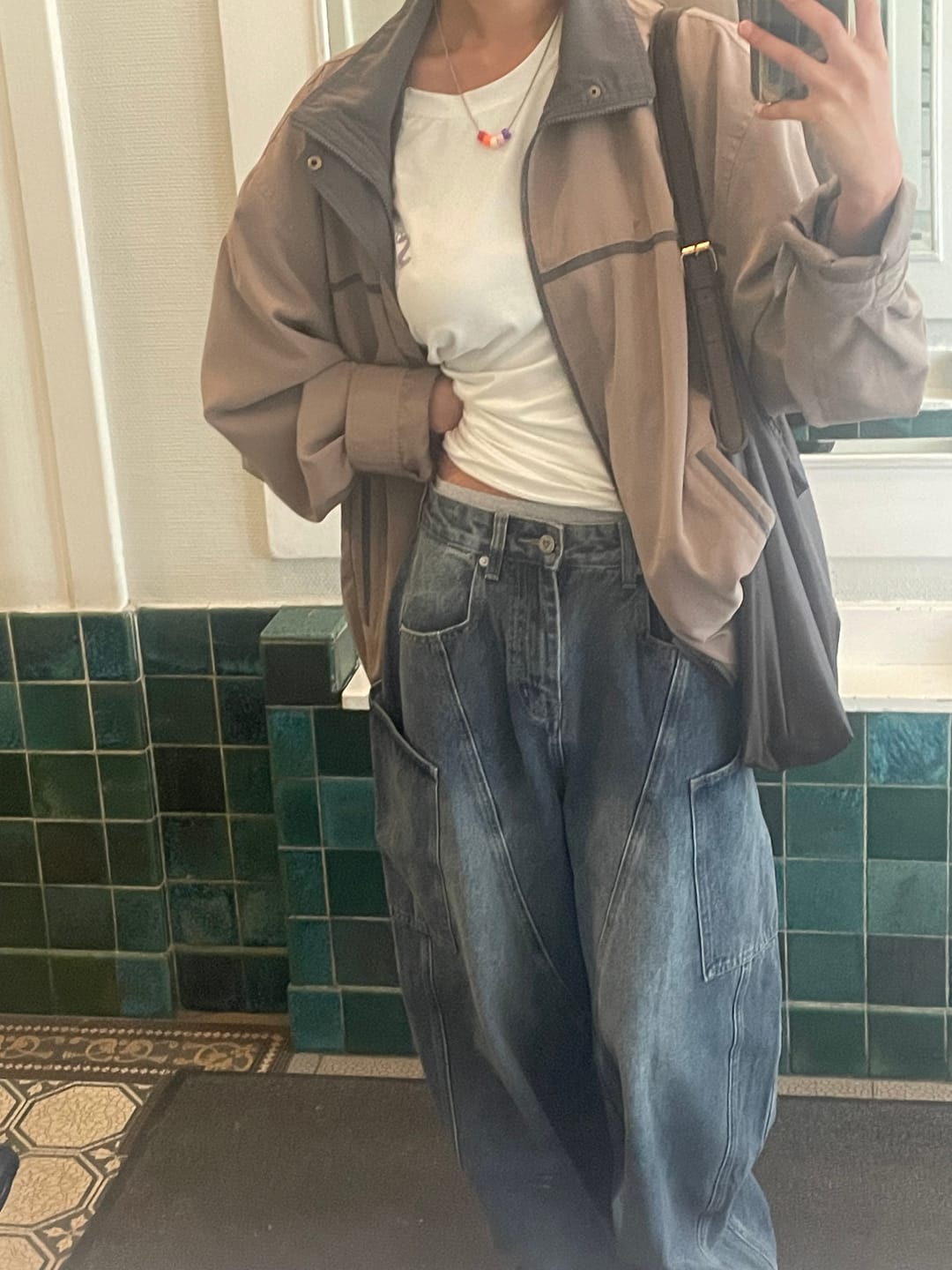 Customer photo review of Aelfric Eden  Baggy Barrel Big Pocket Jeans
