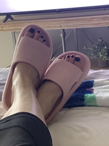 Customer photo review of Alpine Cushion Slides