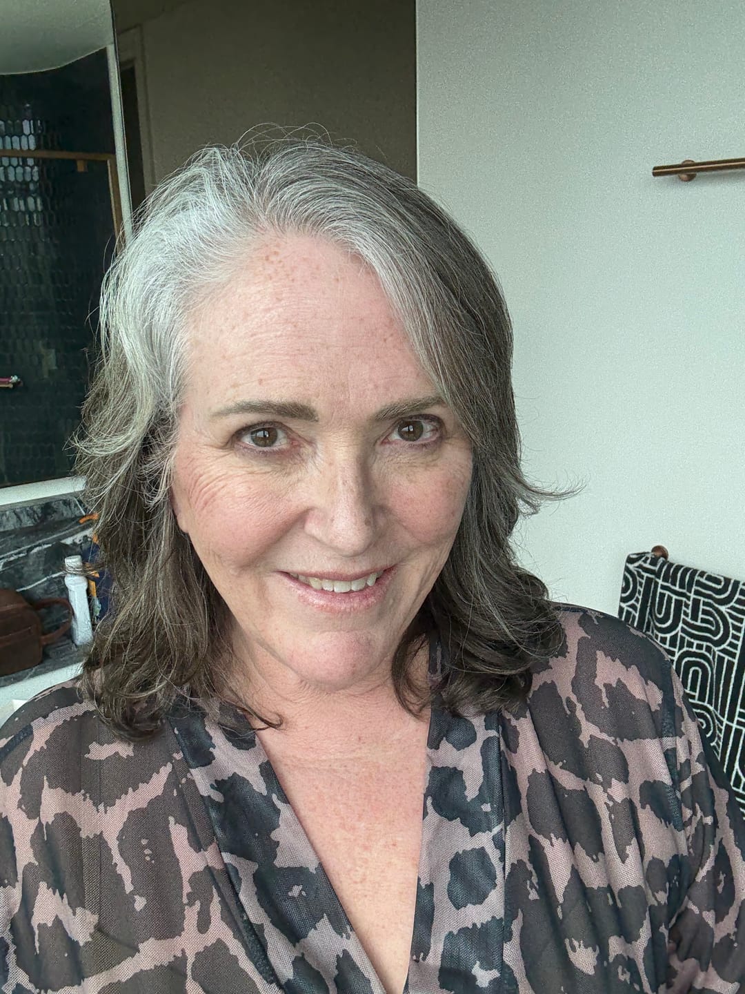 Customer photo review of The Glow Wave™ | Wireless Heated Brush