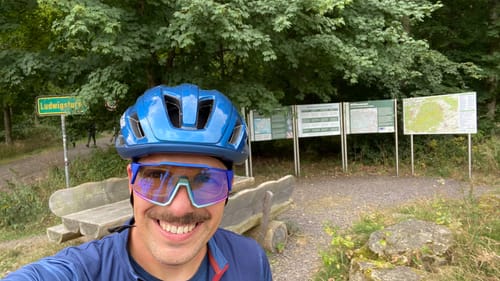 Customer photo review of REVO KE9022 Photochromic Sunglasses