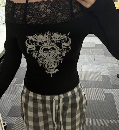 Customer photo review of Scarlett Soul Lace Graphic Off-Shoulder Top