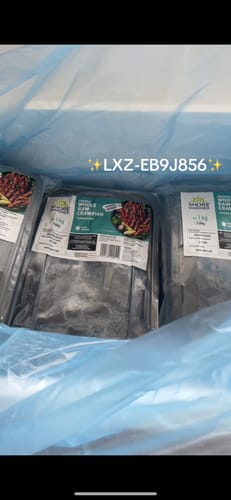 Customer photo review of Whole Raw Crawfish 1KG