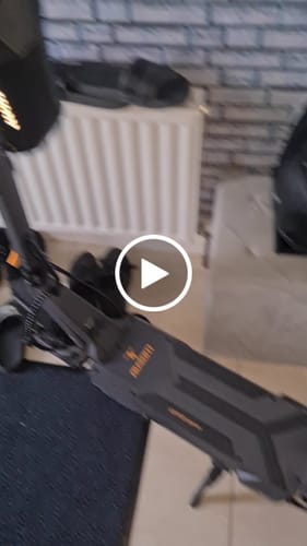 Customer video review of Ausom DT2 Pro E-scooter