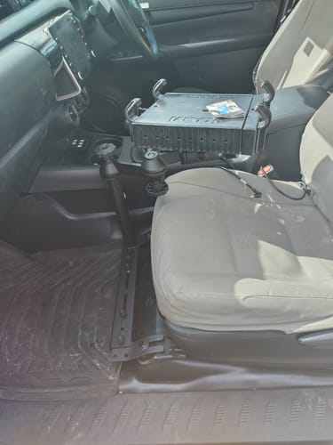 Customer photo review of RAM Reverse Configuration Universal No-Drill Laptop Mount (RAM-VB-196-1-SW1)