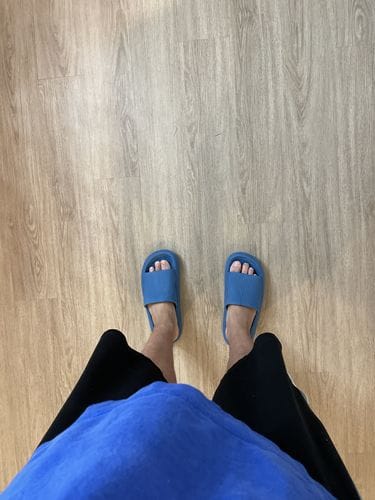 Customer photo review of Alpine Cushion Slides