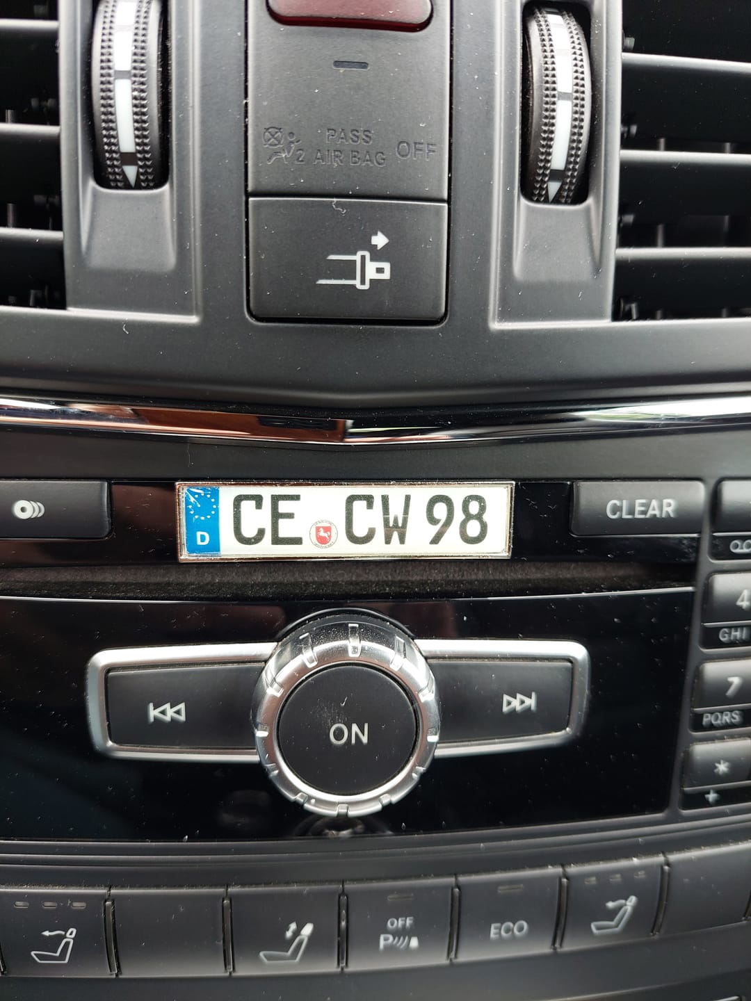 Customer photo review of Kühlschrankmagnet aus Metall - Kennzeichen Deutschland - individuell personalisierbar