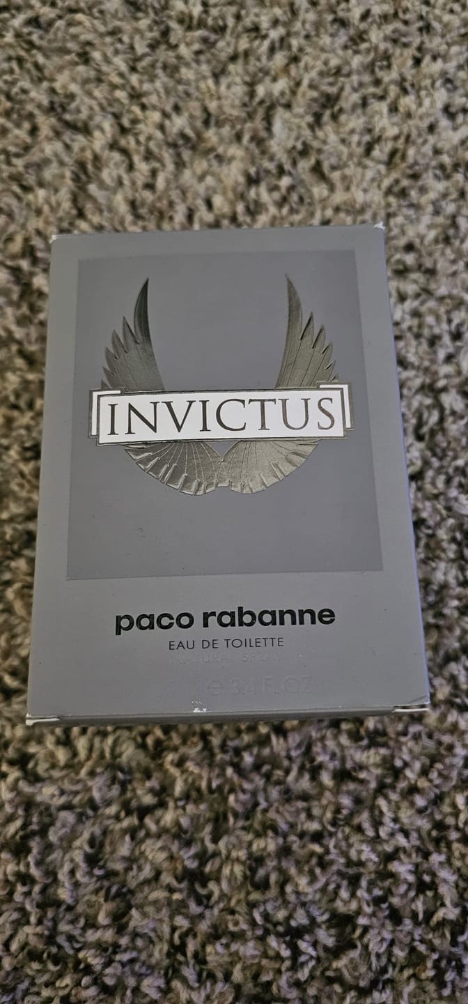 Customer photo review of Invictus Eau de Toilette By Rabanne