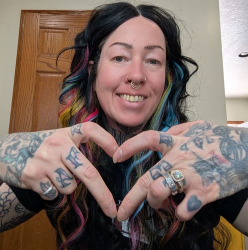 Customer photo review of Mane Brown Sugar Clear Human Hair Blend 4" Deep HD Lace Part Wig - BSHC292 - SKIPPER