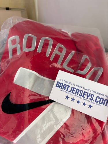 Customer photo review of Ronaldo 2008 - Manga Larga