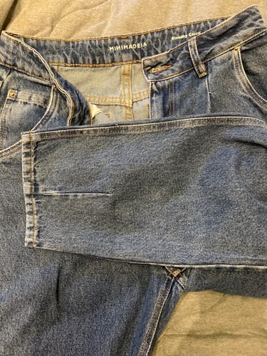 Renata L. review of Calça Jeans Slouchy Cacau Azul Médio image 1 out of 1