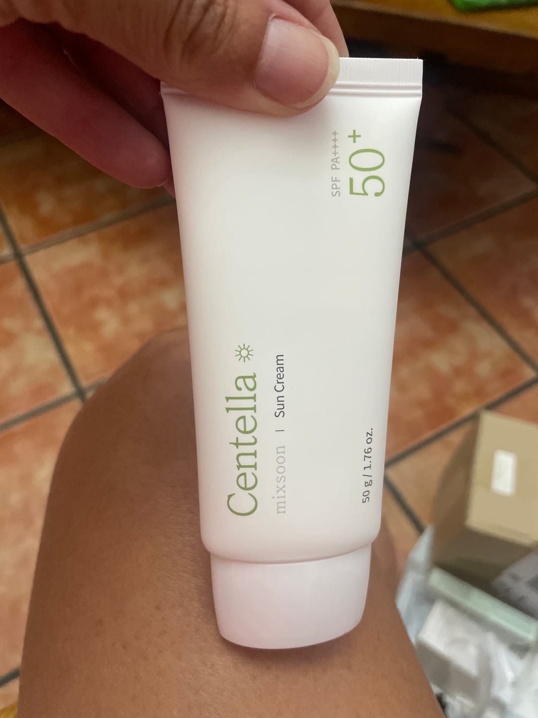 Customer photo review of [MIXSOON] Centella Suncream 50g SPF 50+ PA++++ 50g