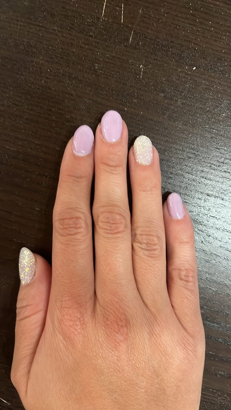 Customer photo review of Soft Lila Dipping Powder