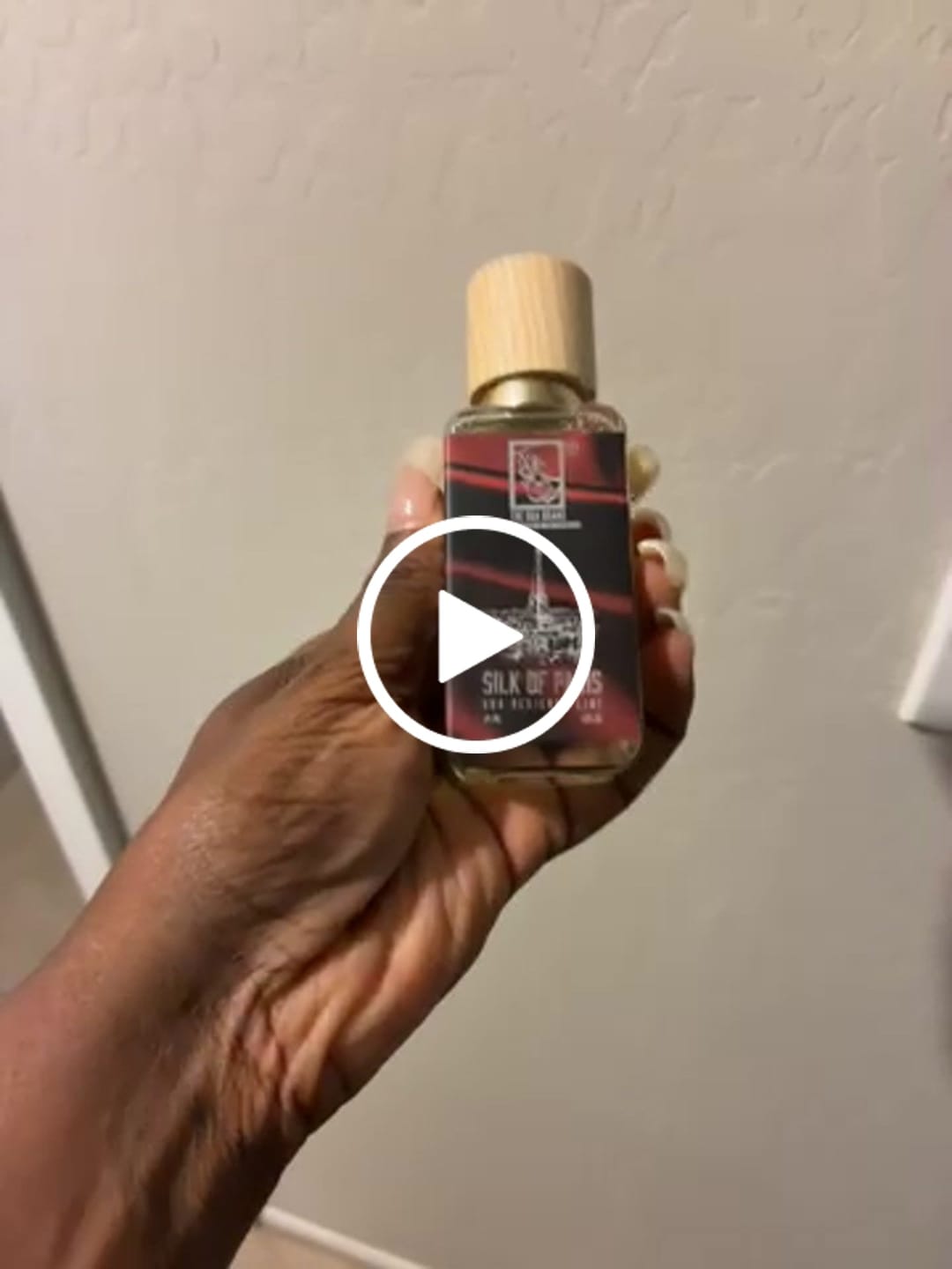 Customer video review of Silk Of Paris