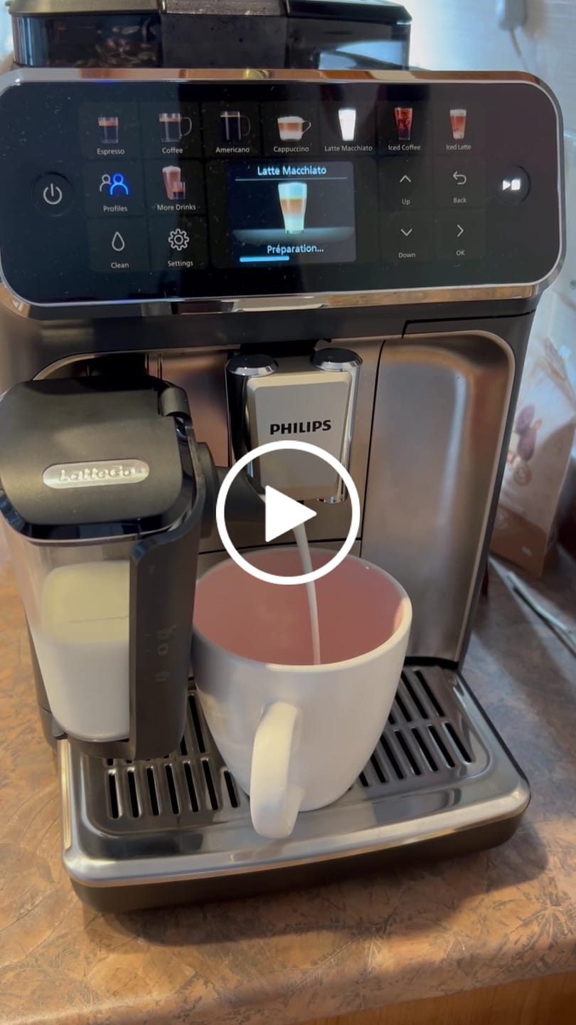 Customer video review of Philips - Series 5500 LatteGo EP5544/90