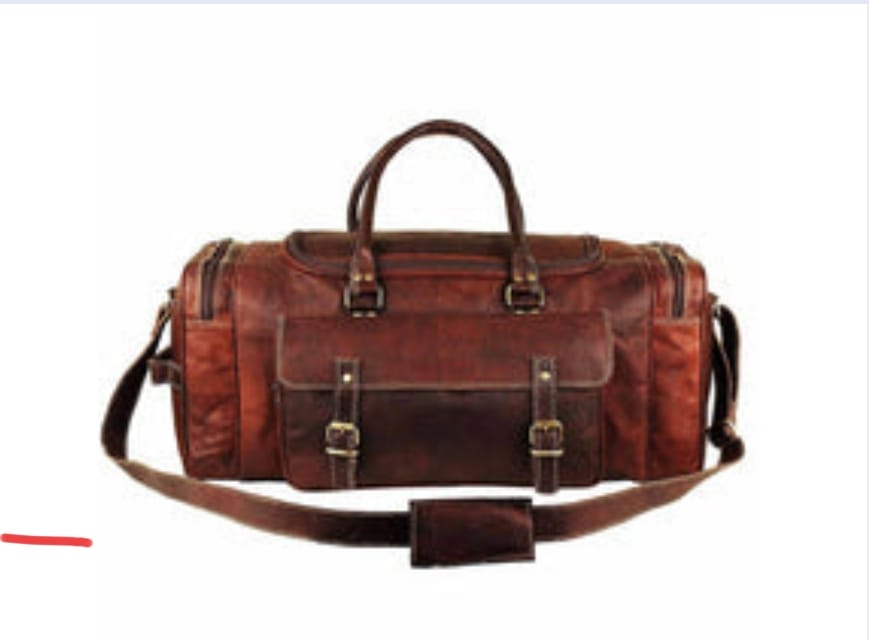 Customer photo review of Traveler Weekender Duffle Bag
