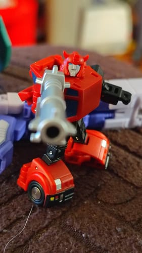 Customer photo review of Dr.Wu & Mechanic Studio Extreme Warfare DW-E37 Leap (Cliffjumper) / DW-E38 Pulse Gun (Shockwave) 2 in 1 set 4.5cm