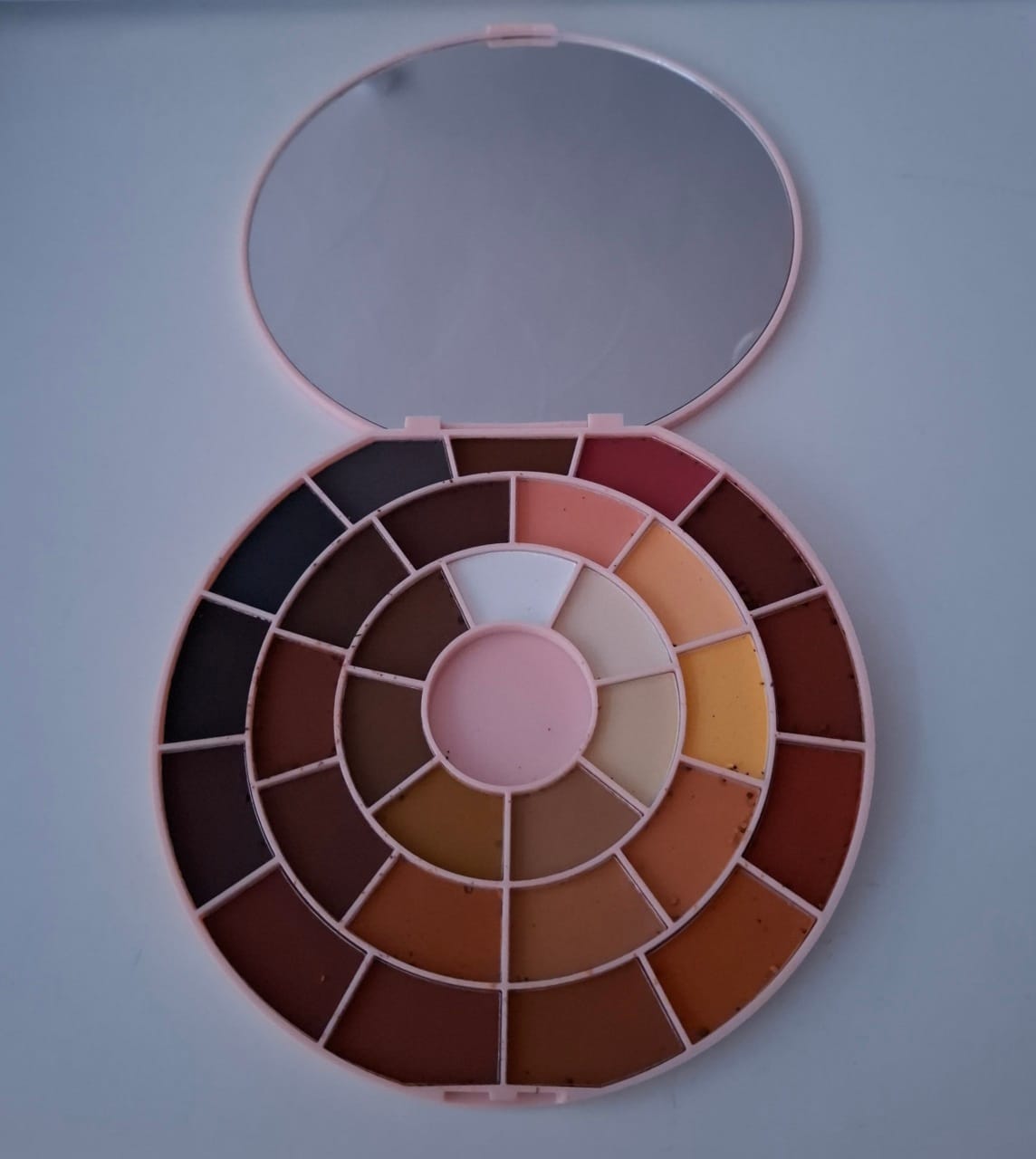 Customer photo review of P. Louise Off The Record Eyeliner Palette