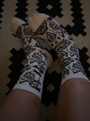 Customer photo review of Heartbreaker | Compression Shred Socks | White