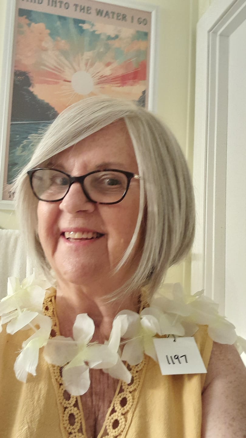 Customer photo review of VACATION VIXEN - Iced Pewter