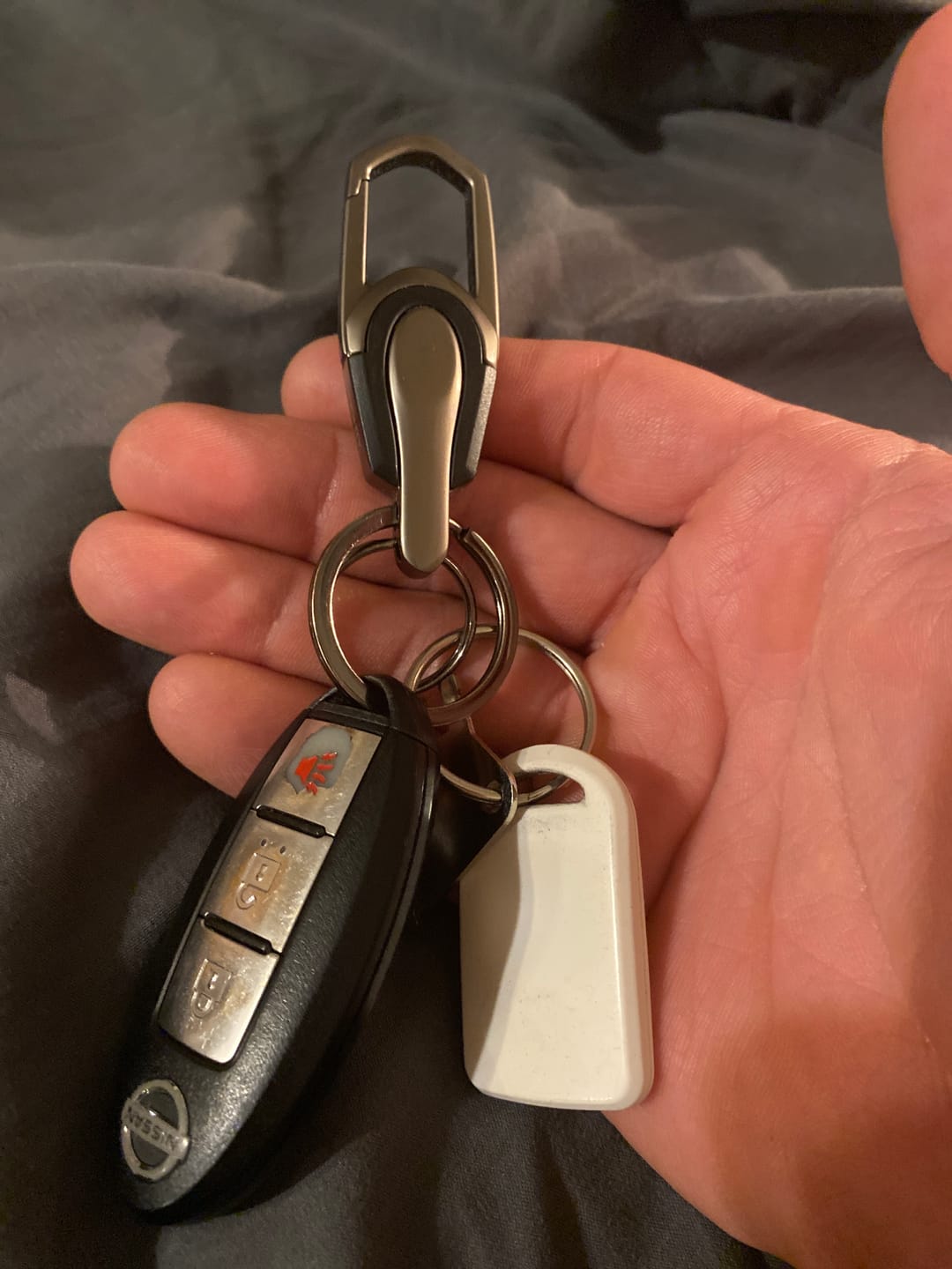 Customer photo review of 80Eighty® Zinc Alloy Keychain