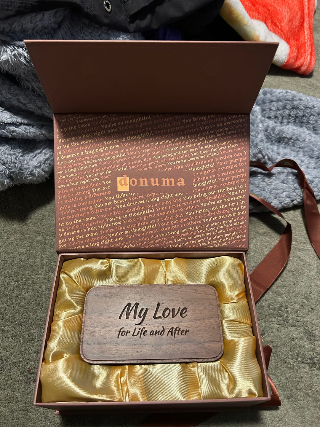 Customer photo review of Ava - Music Box with Wedding Ring Pillow