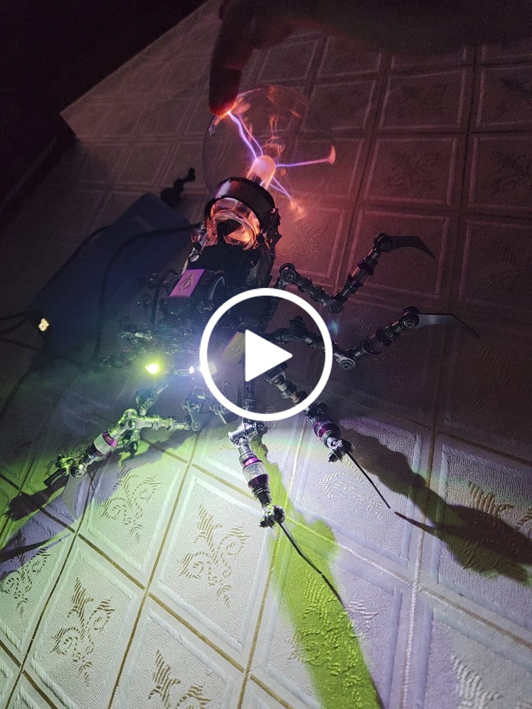 Customer video review of Cyberpunk Plasma Ball Spider