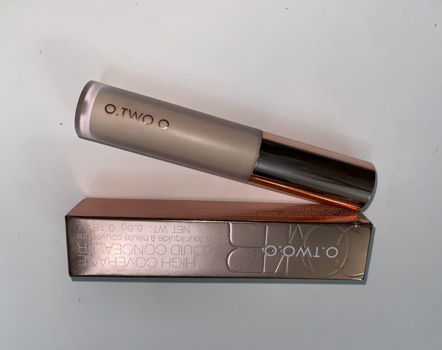 Customer photo review of O.TWO.O HIGH COVERAGE LIQUID CONCEALER