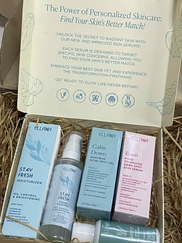 Customer photo review of Stay Fresh Moisturizer Controls Oil and Brightens