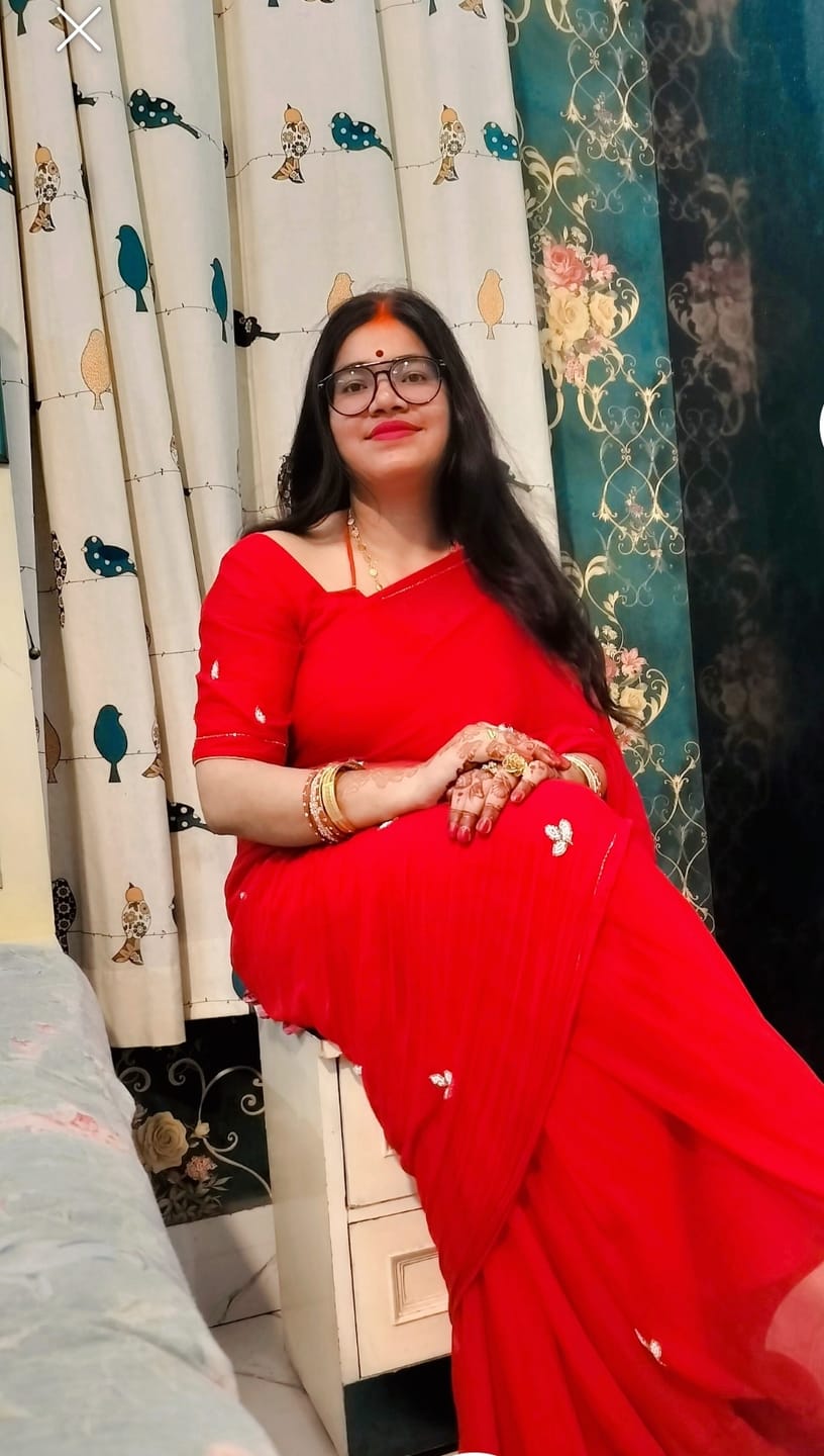 Customer photo review of Scarlet