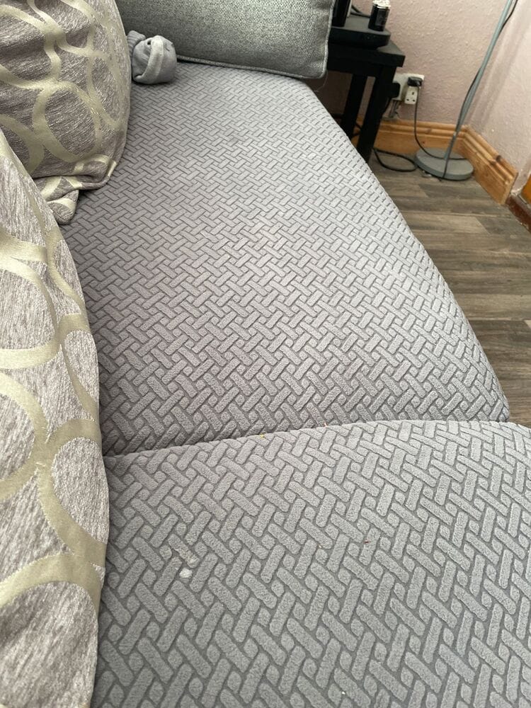 Customer photo review of Mova – Elastische Bankhoes Voor Losse Kussens