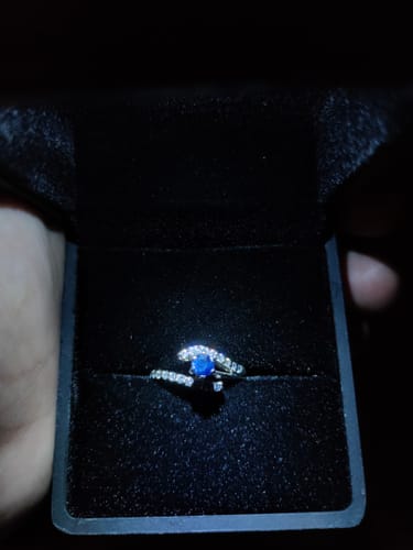 Customer photo review of INFINITY KNOT SAPPHIRE RING
