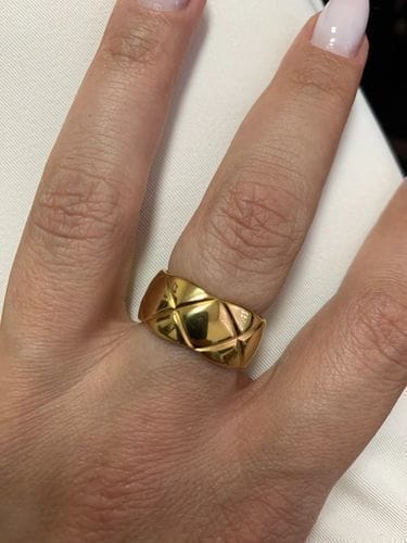 Customer photo review of CRUSH RING 10MM QUILTED