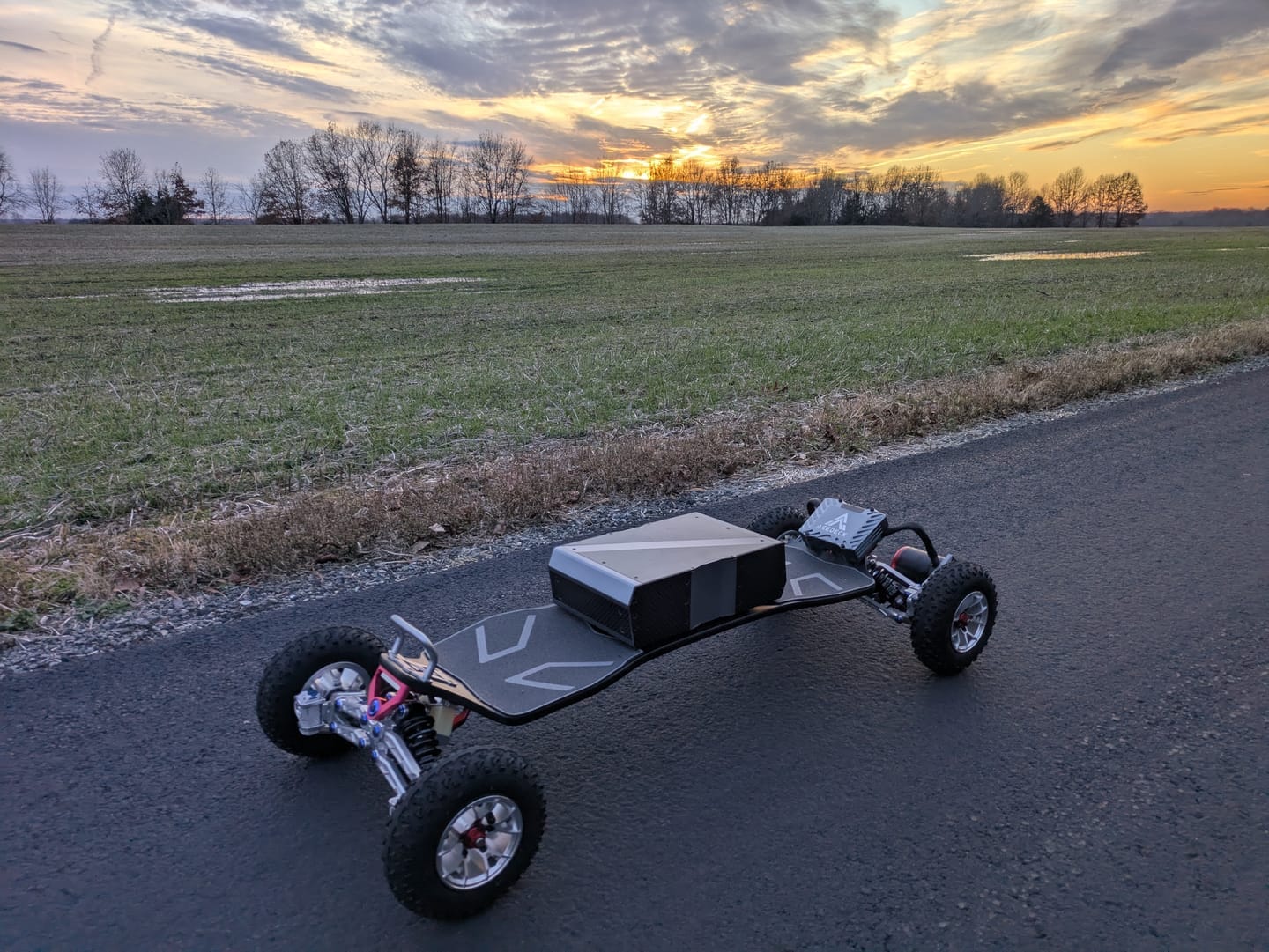 Customer photo review of Acedeck® Nyx Z3 Off-road Electric Skateboard-【Super Sale】