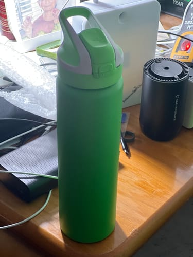 Customer photo review of בקבוק שתיה לאקן שומר קור תרמו סאמיט ספורט עם פקק קשית 350-1000 מ"ל