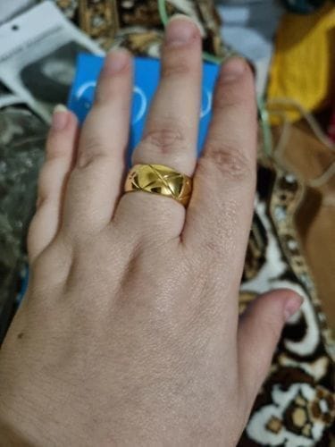 Customer photo review of CRUSH RING 10MM QUILTED